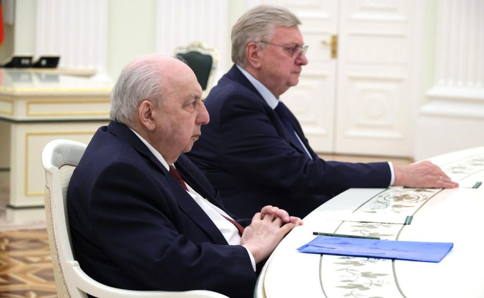 � ������ ������ ������� � ����������� ��������� �������