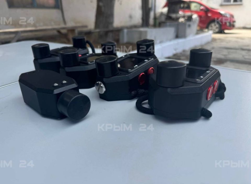 ������������ �� ������������ ������ ����������� ����������� ����������������� ������� SUBCOMMUNICATOR