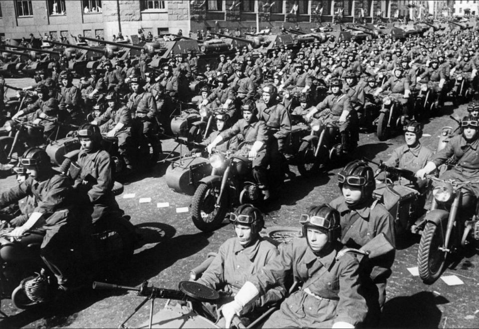 ��������� ���������: 80 ��� �����, 24 ���� 1945 ���� � ������ �� ������� ������� ��������� ����� ������, �������������� ������� ���������� �������� � ������� ������������� �����