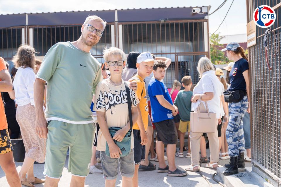 Участники Движения Первых побывали на экскурсии в центре кинологии и кавалерии Участники Движения Первых побывали на экскурсии в центре кинологии и кавалерии