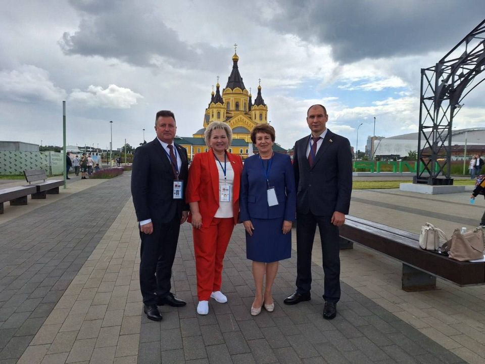 ��������� ���������: ������� � ������ ��������� �������� ������������ ��������� XII ����� �������� �������� � ������