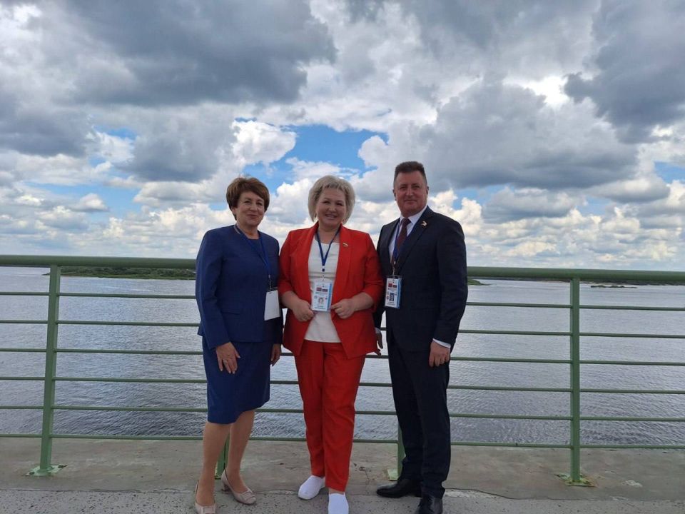 ��������� ���������: ������� � ������ ��������� �������� ������������ ��������� XII ����� �������� �������� � ������