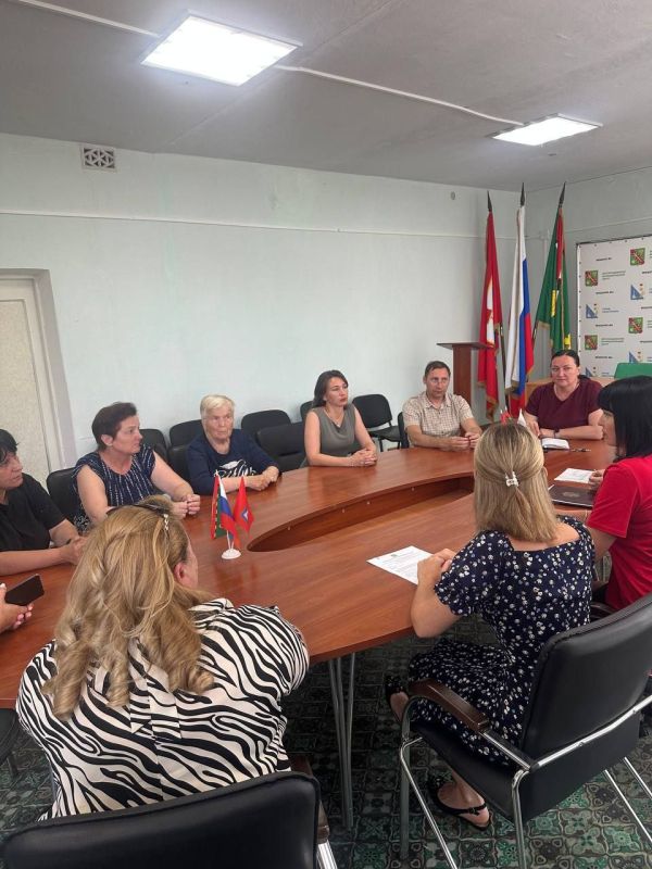 Руководители городских больниц №1, №4, №5 и №9, стоматологии, онкодиспансера Севастополя и Инфекционной больницы встретились с севастопольцами, чтобы обсудить актуальные вопросы здравоохранения Руководители городских больниц №1, №4, №5 и №9, стоматологии, онкодиспансера Севастополя и Инфекционной больницы встретились с севастопольцами, чтобы обсудить актуальные вопросы здравоохранения