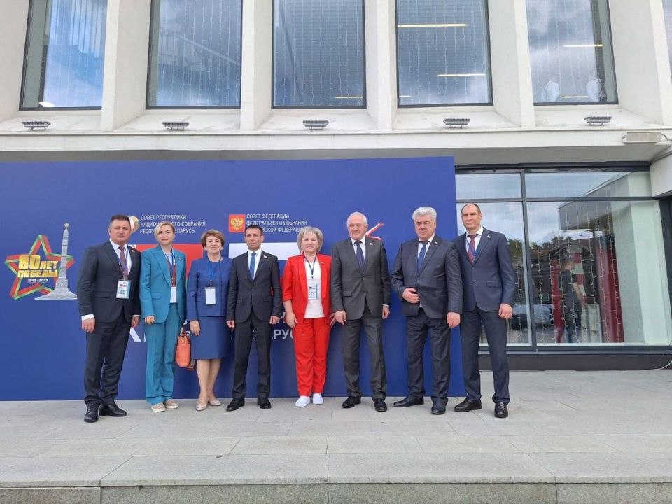 ��������� ���������: ������� � ������ ��������� �������� ������������ ��������� XII ����� �������� �������� � ������