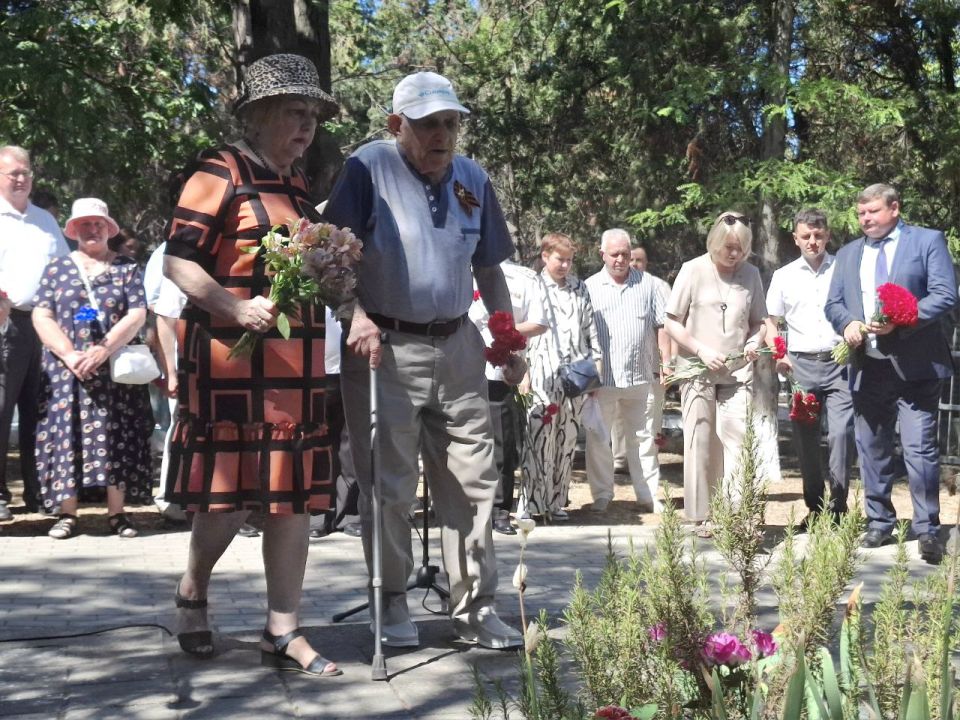 ������ ����: ����������� ������ ������ �������� � ������������