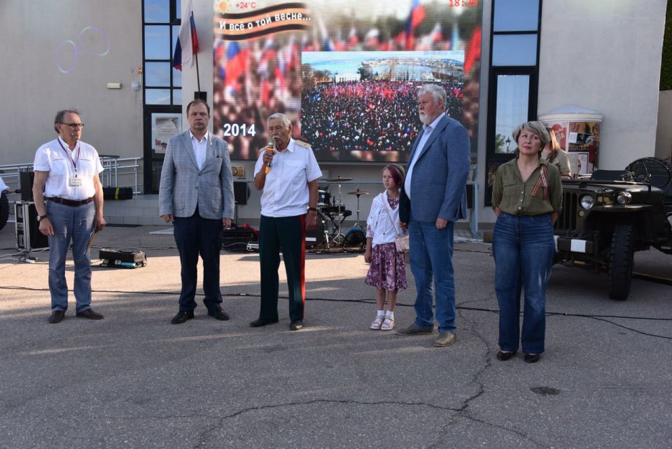 ��������� �������: 3 ���� 1942 ���� ����������� ������ ����������� ������� �����������