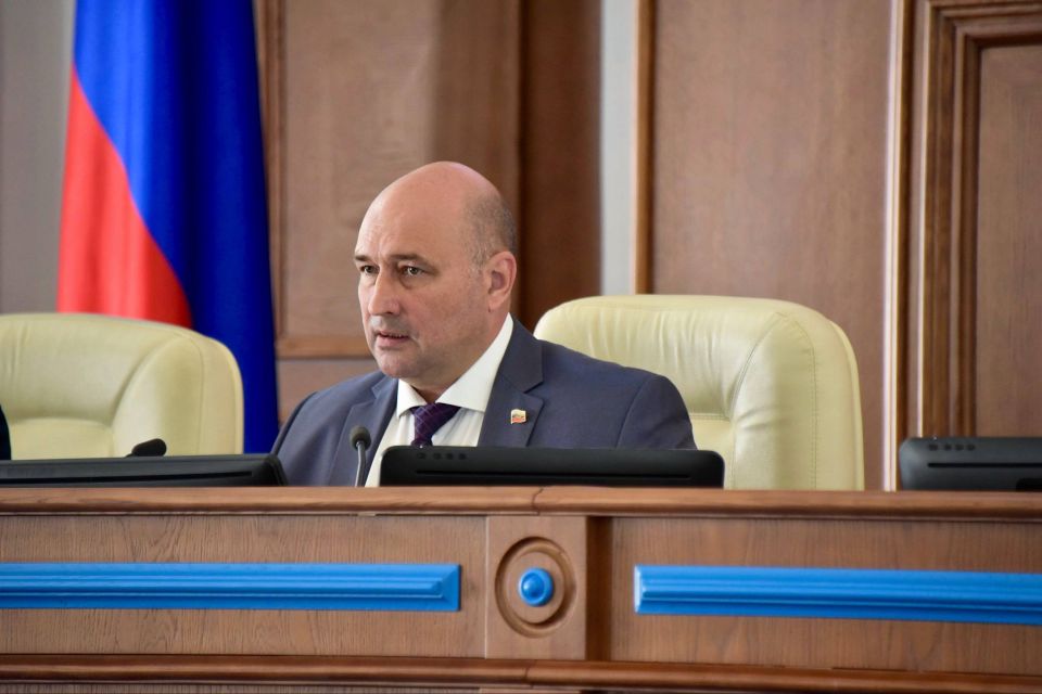 �������� ������: � ������ ���������� ��������� ���� ������� ������������� � �������������, ������������ �� �������� ��������� ����� � ������ � ������ �� ����