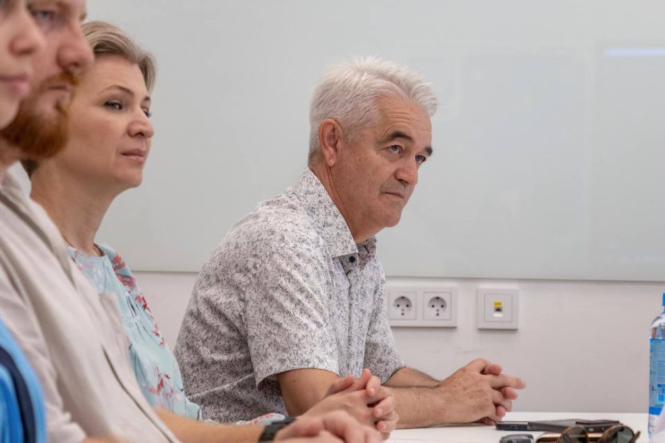 � ��������� ������ �������� ��������� ������� ���� ������� ����������� �����������: ������ �������!�