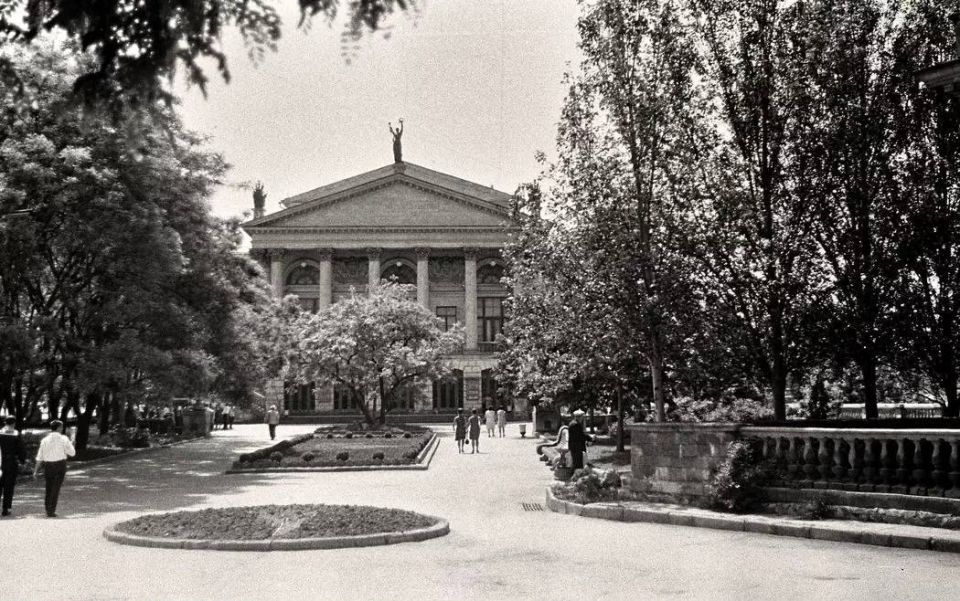 Драматический театр имени А.В. Луначарского в 1968 году