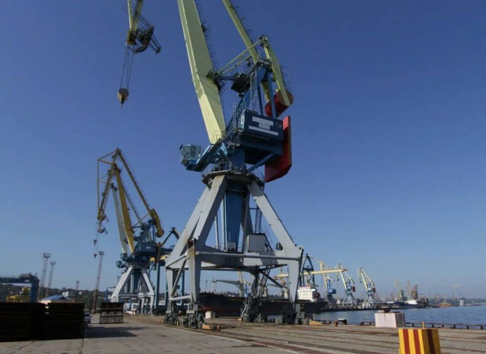 ����� �����������, ���������, ���������, �����, �������� ������� � ���������� � ������������ ������� ��