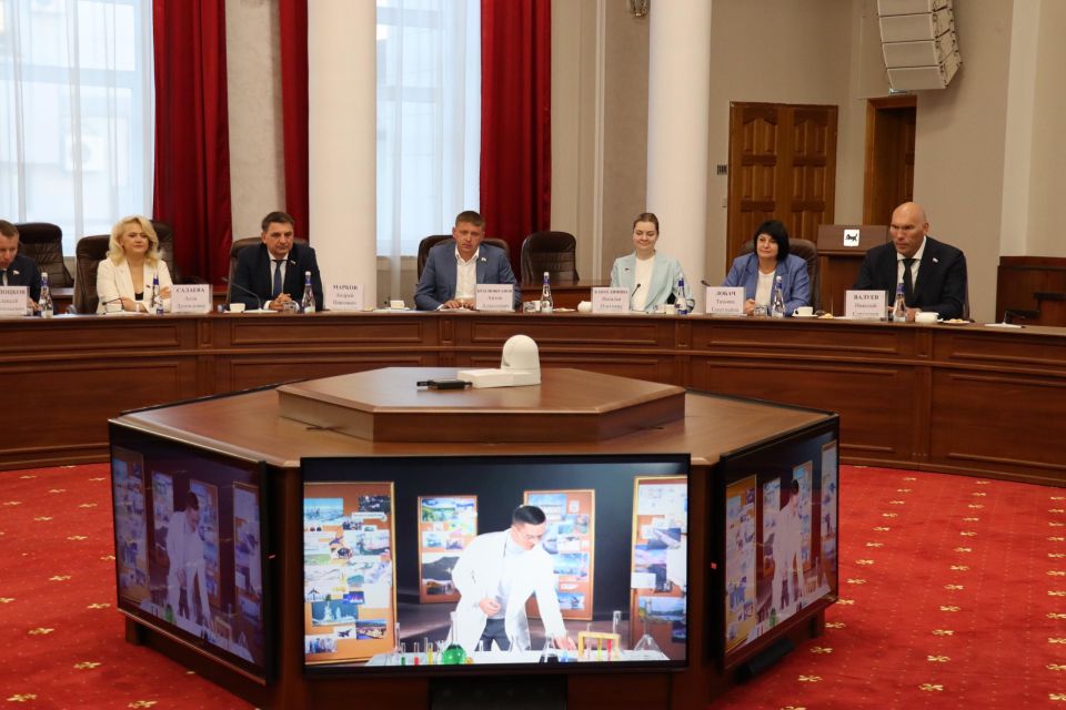 ������� �����: ������� ��������������� ���� �� ������� � �������� ������������� �������������� ������ �������� ���� �� ����: ������������ ������ ����� ����� � ����� ������: ��� ������������� �������� �������������� ��������