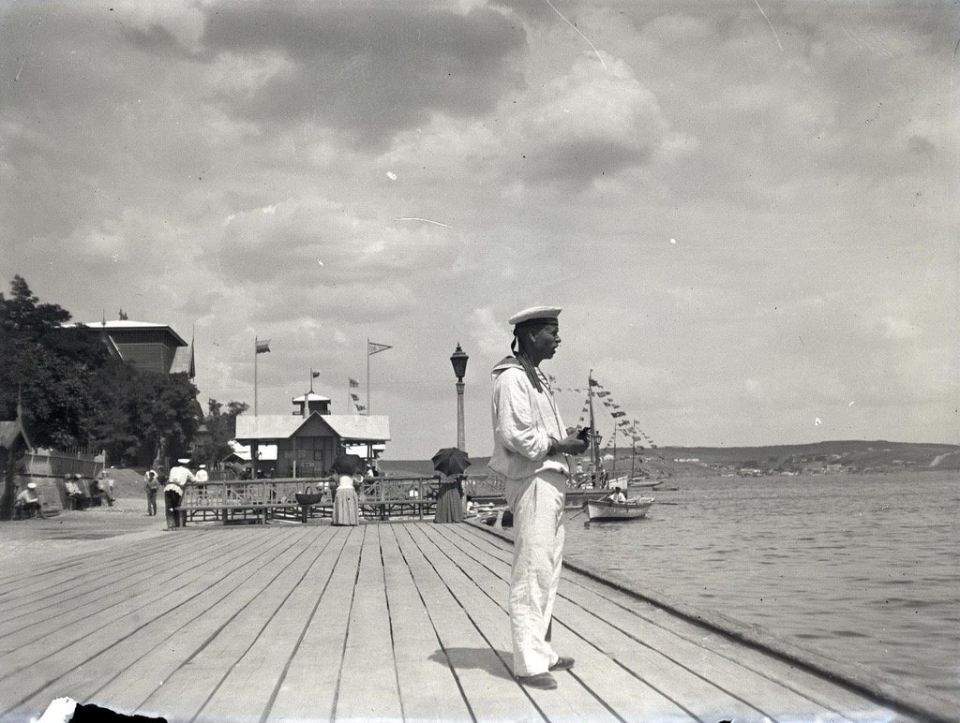      1897 