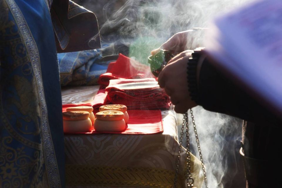 Фото дня: Божественная литургия в храме Влахернской Божией Матери Фото дня: Божественная литургия в храме Влахернской Божией Матери