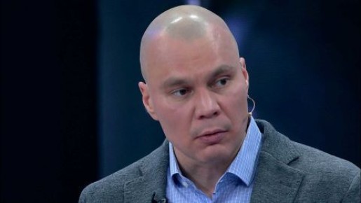 Андрей Медведев: Сегодня многие каналы возмущённо обсуждают этот диалог