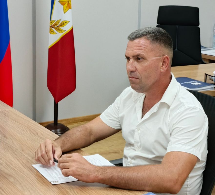 Илья Пестерников: Совместно с заместителем главного судебного пристава Республики Крым и города Севастополя Анжеликой Лугачевой провели приём предпринимателей Илья Пестерников: Совместно с заместителем главного судебного пристава Республики Крым и города Севастополя Анжеликой Лугачевой провели приём предпринимателей