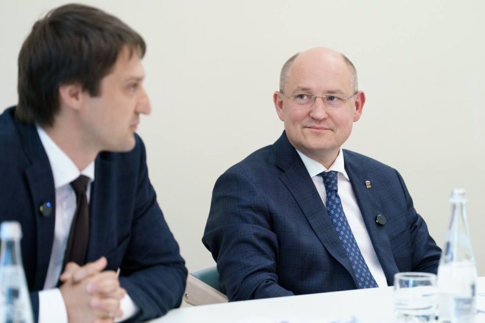 ������ ���������: � ������ ����� �������� ���������� �������� � ����������� �������������