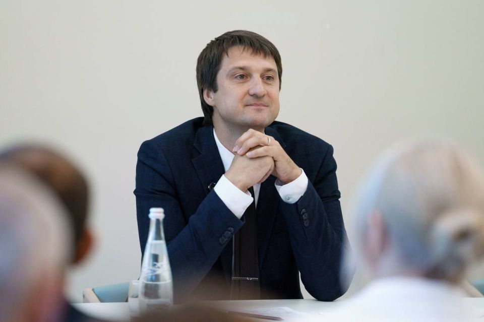 ������ ���������: � ������ ����� �������� ���������� �������� � ����������� �������������