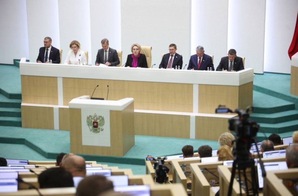 ����� ����������: � ������ ��������� ������ 595-� ���������, ������� ��������� �������� ������