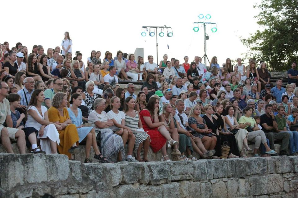 � �������� ������ ��������� �������� ����� ������