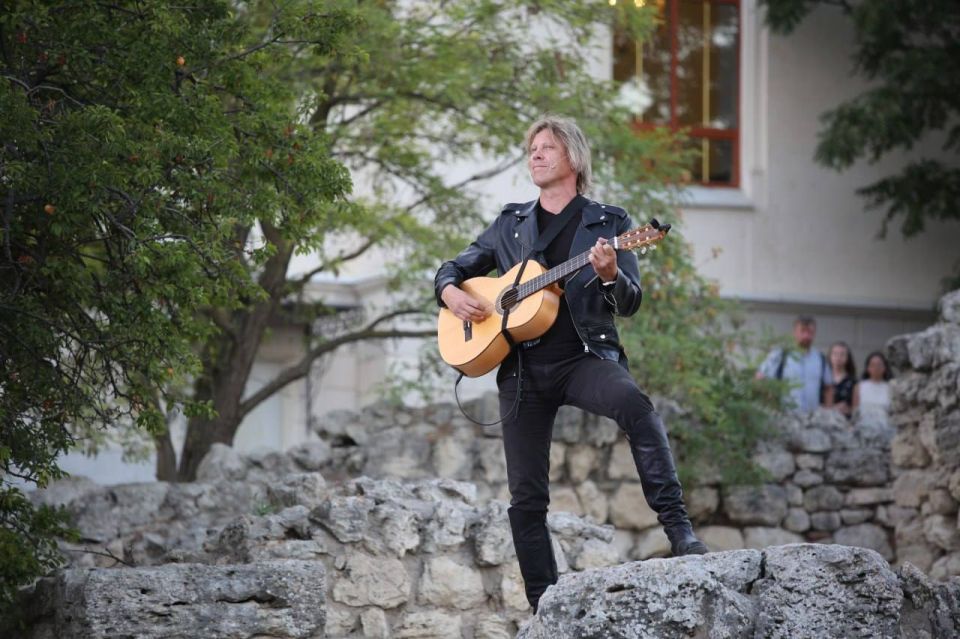 � �������� ������ ��������� �������� ����� ������