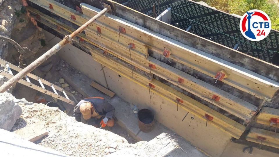 � ����������� ����������� ��������� ����� � ������� ����������� ���������������