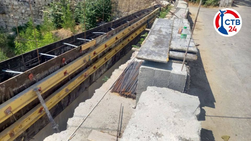 � ����������� ����������� ��������� ����� � ������� ����������� ���������������