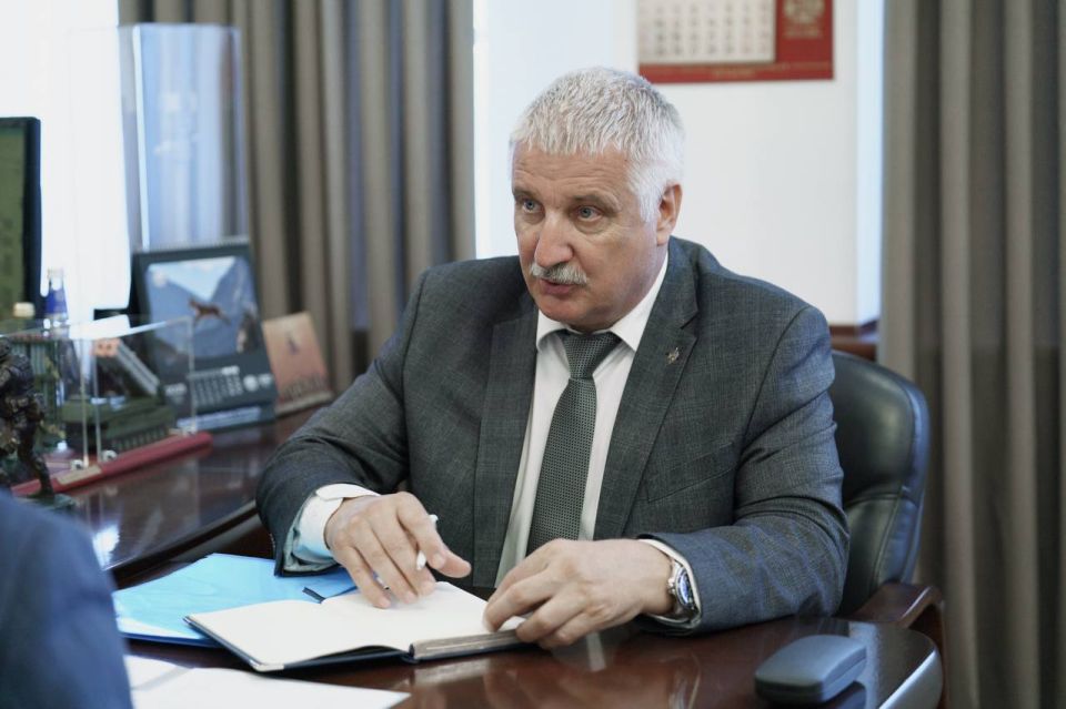 ������ ��������� ������� ������� ���������������� ��������� � ������������� ������