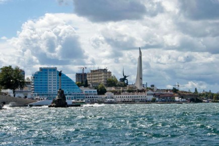 В Ростовской области отражают воздушную атаку врага — губернатор Слюсарь