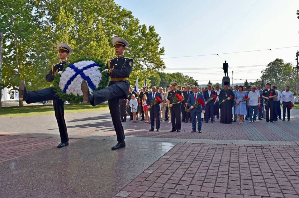 �������� ������: ���� ������-�������� ����� ������ � ���������� ����� � ������ � ������� ���� � ��������� ����������� ���������� ����������� 1941-1942 �����