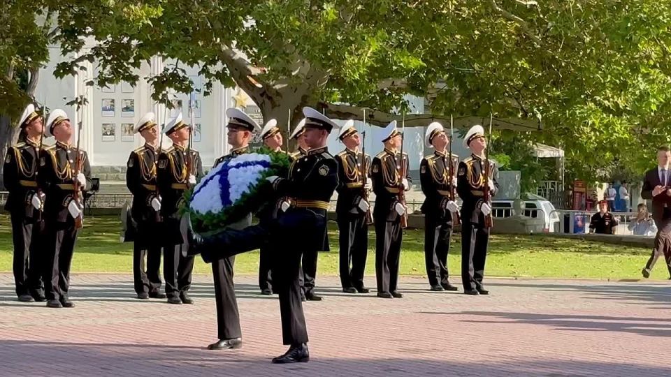 ������� �����: ������� ������-����������! ��������! �������������! ���������� ��� � ���� ������-�������� ����� ���������� ���������!