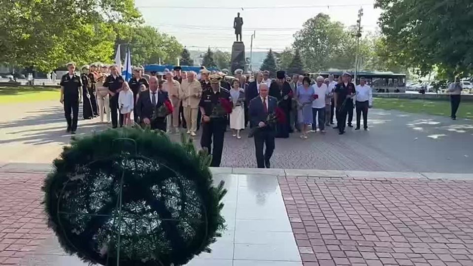 ������� ������ ���� �������, ������� ���������� � ���������� ���������� �������� ������. ������ ������ ���� ������ �� ������, � ���������� ������ ���������