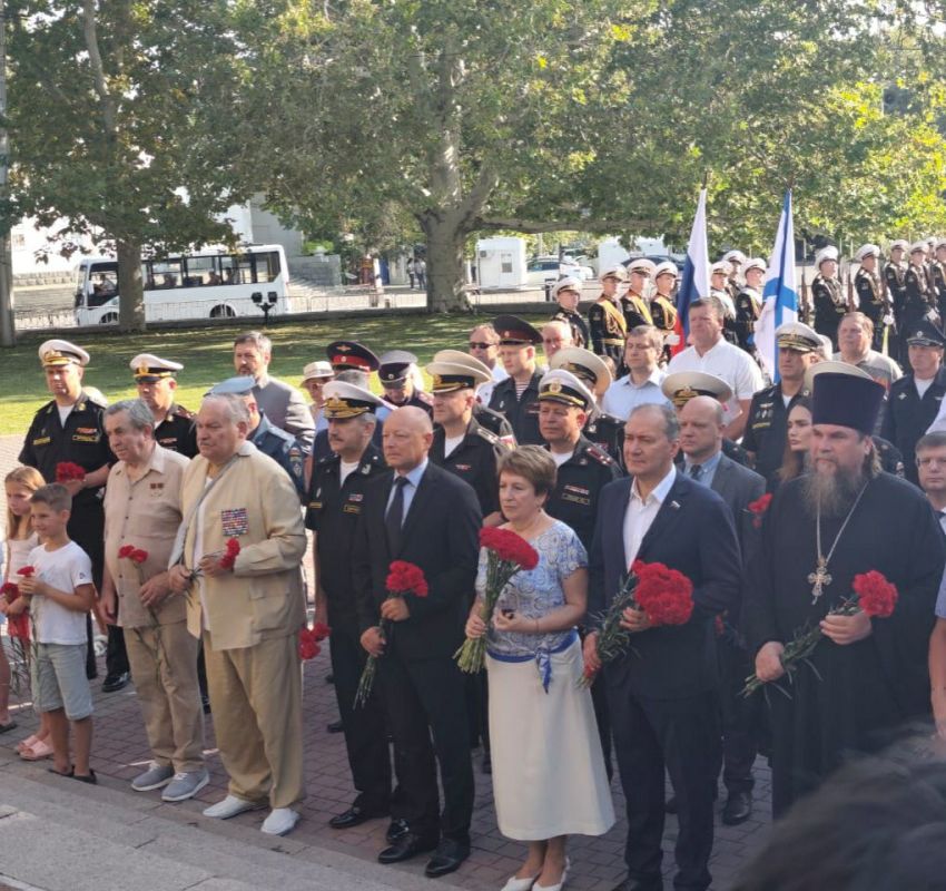 ������� �����: � ���� ��� � ������� ���� � ��������� ����������� ������� ����������� 1941�1942 ��. ��������� �����