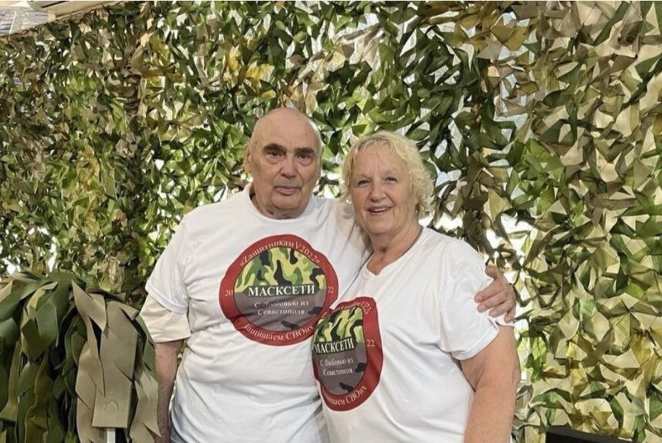 «Защищать своей любовью и работой эту русскую землю…»: как серебряные волонтеры Севастополя душа в душу фронту помогают
