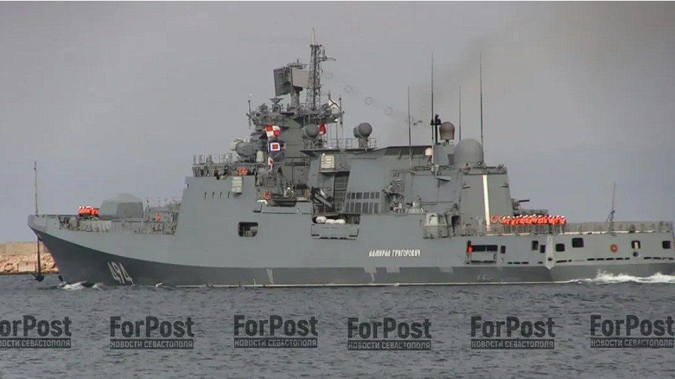 Севастопольский фрегат отбил удар украинских БПЛА над Санкт-Петербургом