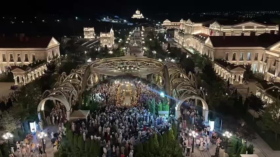 Эдуард Басурин: День Крещения Руси в Новом Херсонесе