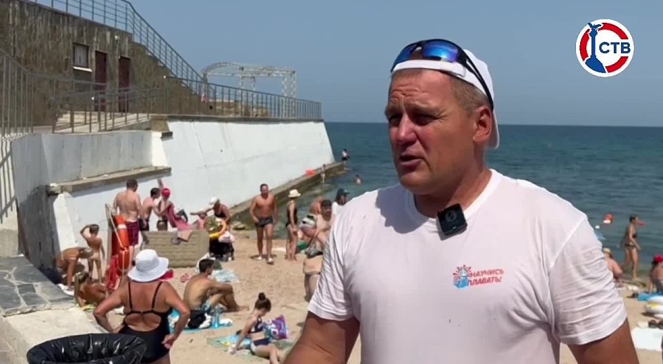 В Севастополе начался второй цикл акции «Научись плавать»