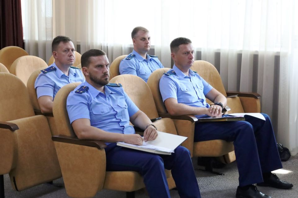 На заседании межведомственной рабочей группы рассмотрены вопросы профилактики и противодействия правонарушениям и преступлениям в сфере земельных правоотношений и градостроительства На заседании межведомственной рабочей группы рассмотрены вопросы профилактики и противодействия правонарушениям и преступлениям в сфере земельных правоотношений и градостроительства