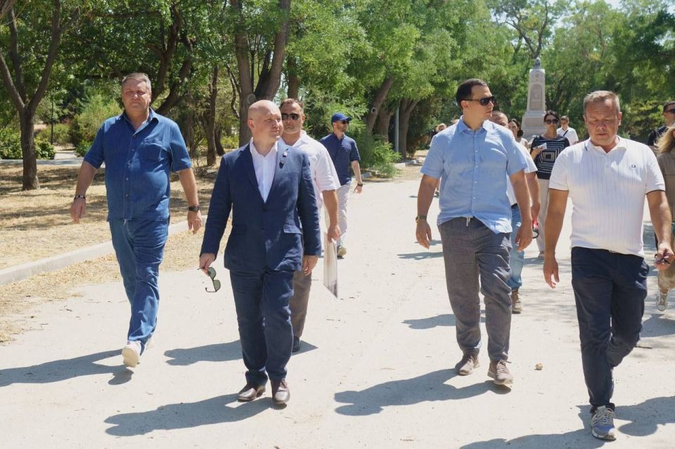 ������ ��������� ������ � ��������� ������������� � �������-������������� ��������� ������� ������������ �������