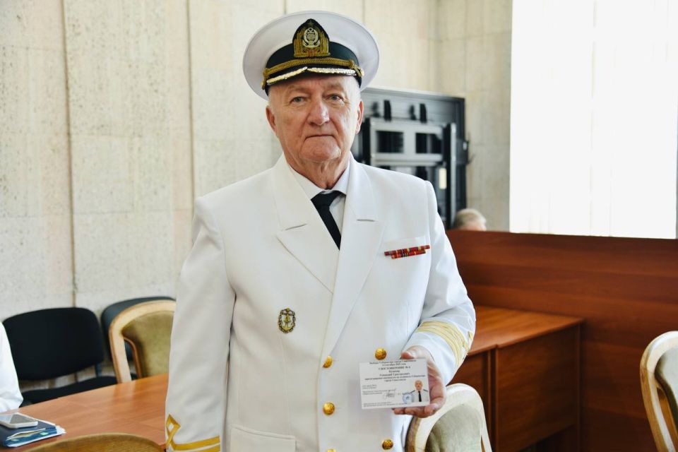 � ����������� ������� ������������� ���������� � �����������