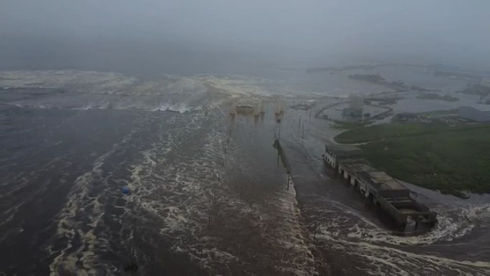 Сильное землетрясение обрушилось на Курилы и Камчатку