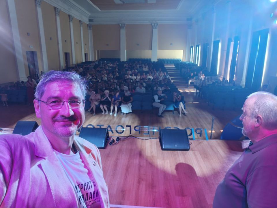 ������� � �����������, ���������� ������ �������� ��������������� ��������������