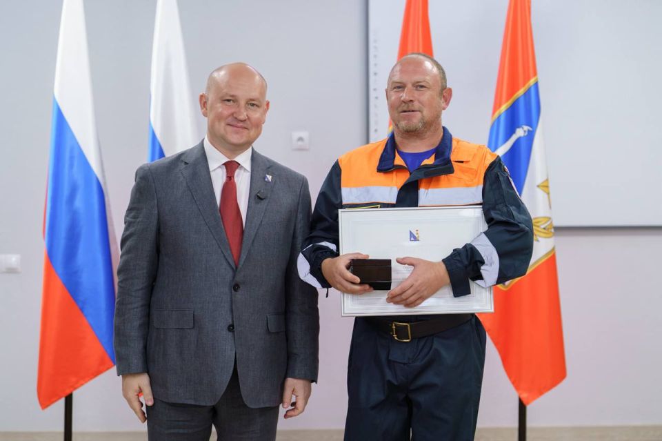 В селе Павловка состоялась торжественное мероприятие, приуроченное к 150-летию образования пожарной охраны Севастополя и открытию новой пожарно-спасательной части «Павловка» В селе Павловка состоялась торжественное мероприятие, приуроченное к 150-летию образования пожарной охраны Севастополя и открытию новой пожарно-спасательной части «Павловка»