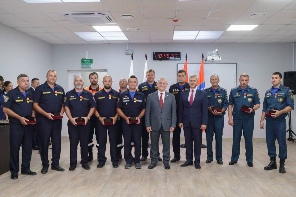 � ���� �������� ���������� ������������� �����������, ������������ � 150-����� ����������� �������� ������ ����������� � �������� ����� �������-������������ ����� ���������