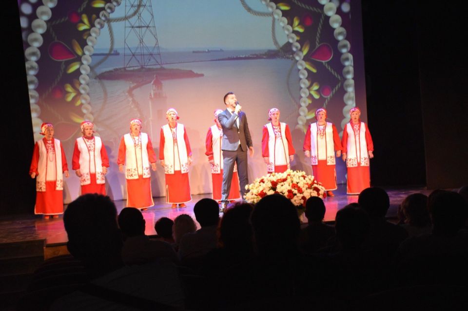 Александр Кулагин: Накануне свое 60-летие отметил Севастопольский Центр крови Александр Кулагин: Накануне свое 60-летие отметил Севастопольский Центр крови