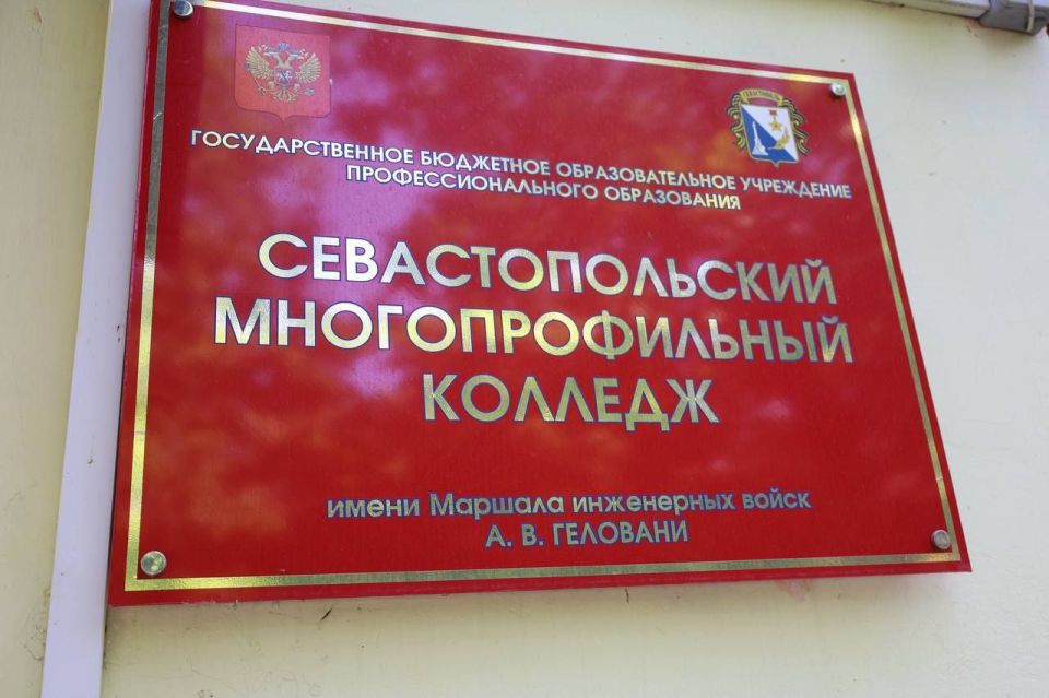 ����� 9000 ��������� ������ � �������� � ��������� �����������