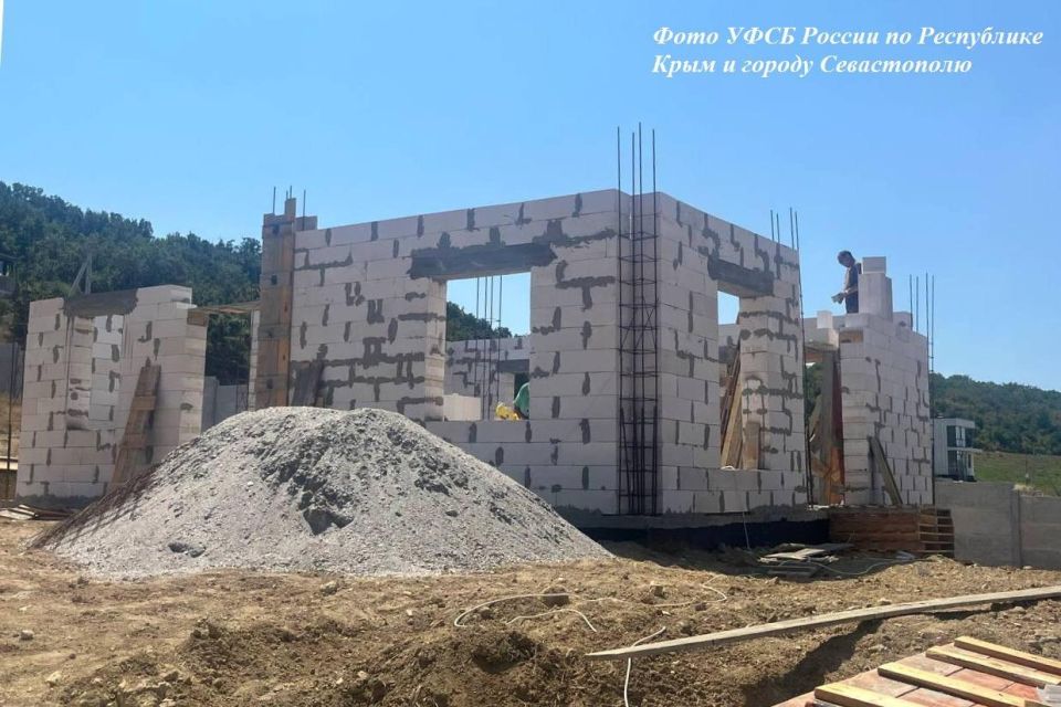 В Севастополе осудят мужчину за строительство дома на объекте культурного наследия В Севастополе осудят мужчину за строительство дома на объекте культурного наследия