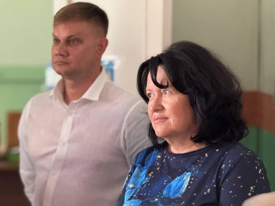 Татьяна Лобач: Уже по традиции в рамках региональной недели встретилась с балаклавскими активистками, плетущими маскировочные сети для наших бойцов, выполняющих боевые задачи в ходе СВО Татьяна Лобач: Уже по традиции в рамках региональной недели встретилась с балаклавскими активистками, плетущими маскировочные сети для наших бойцов, выполняющих боевые задачи в ходе СВО