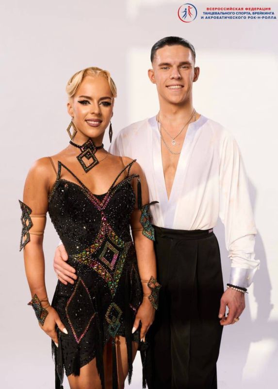  :                 ,      !