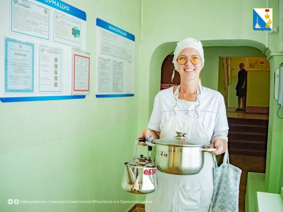 В Севастополе проверяют готовность образовательных учреждений к новому учебному году В Севастополе проверяют готовность образовательных учреждений к новому учебному году