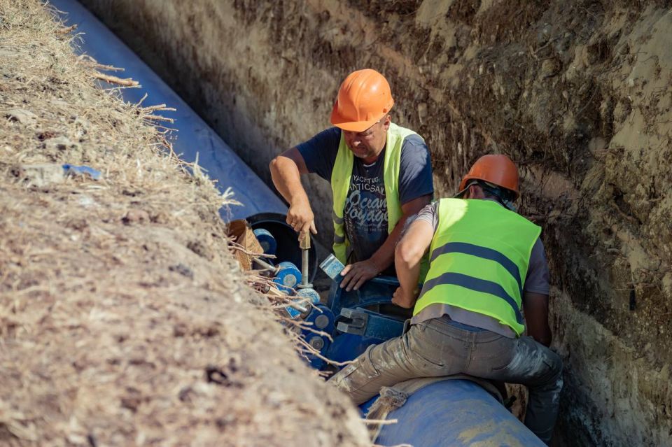 Реконструкцию магистрального водовода в Севастополе завершат до конца года